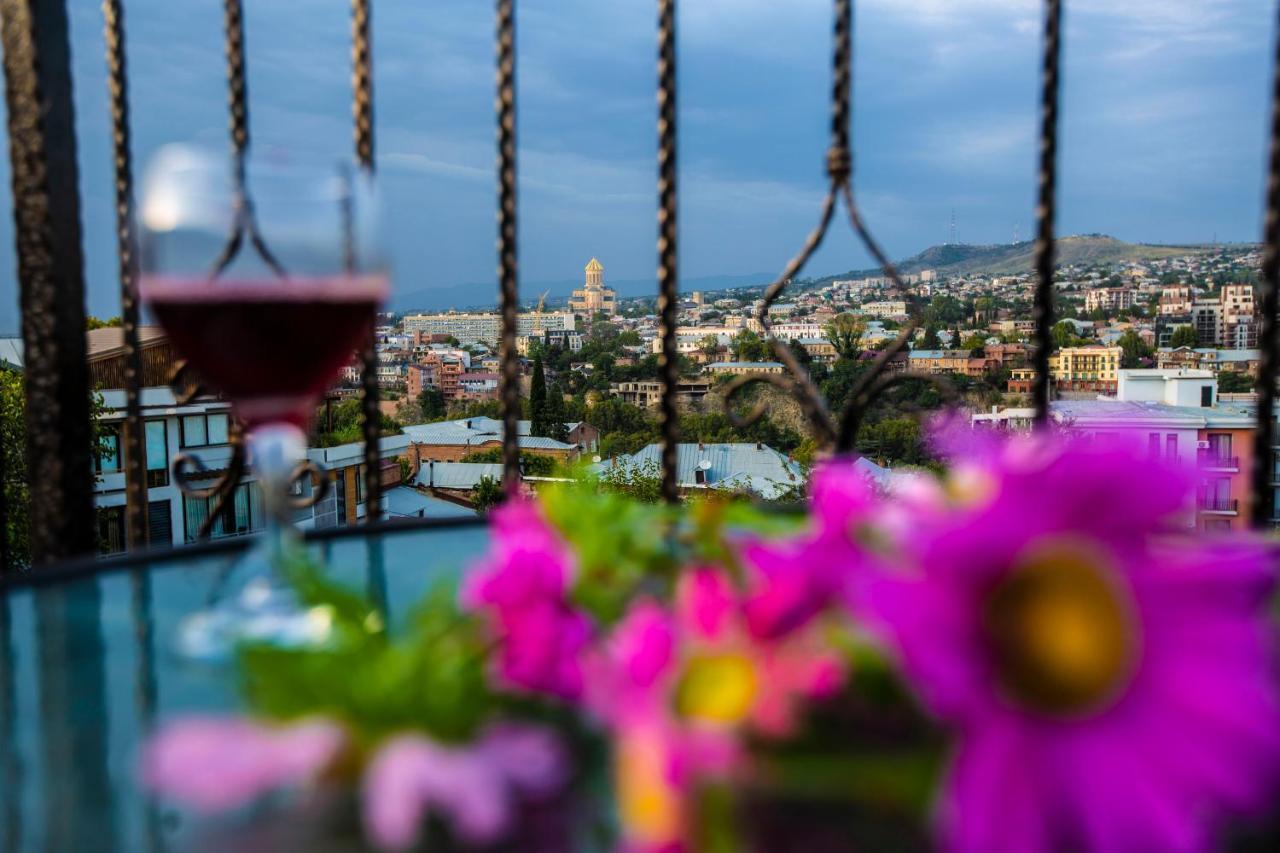 Wine Hills Hotel Tbilisi Buitenkant foto