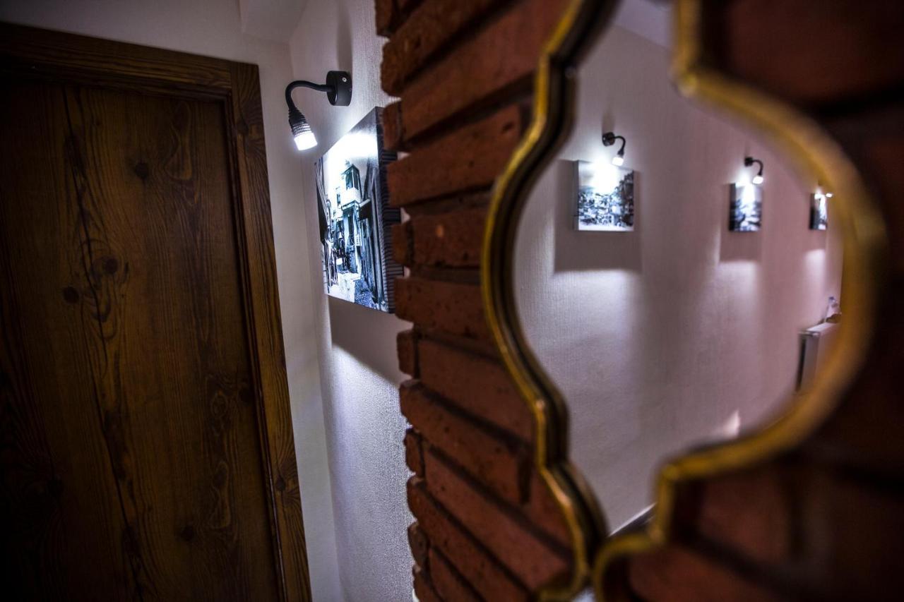 Wine Hills Hotel Tbilisi Buitenkant foto