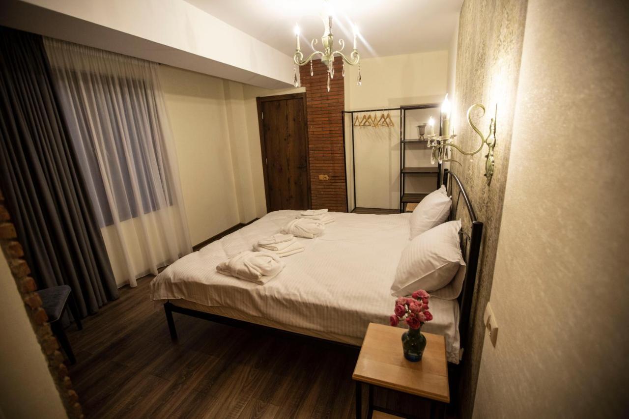 Wine Hills Hotel Tbilisi Buitenkant foto