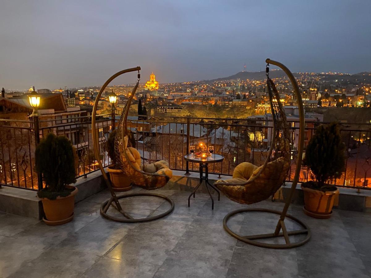 Wine Hills Hotel Tbilisi Buitenkant foto