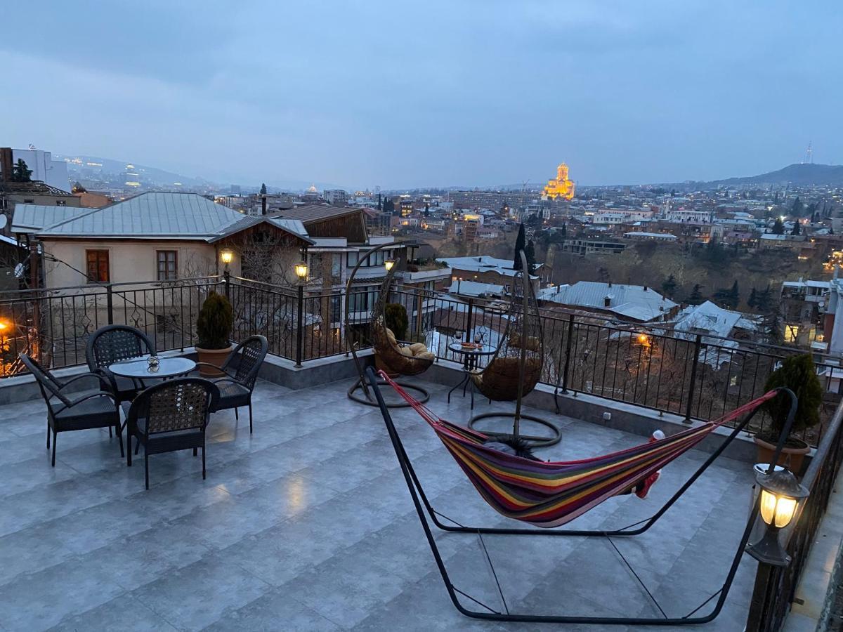 Wine Hills Hotel Tbilisi Buitenkant foto